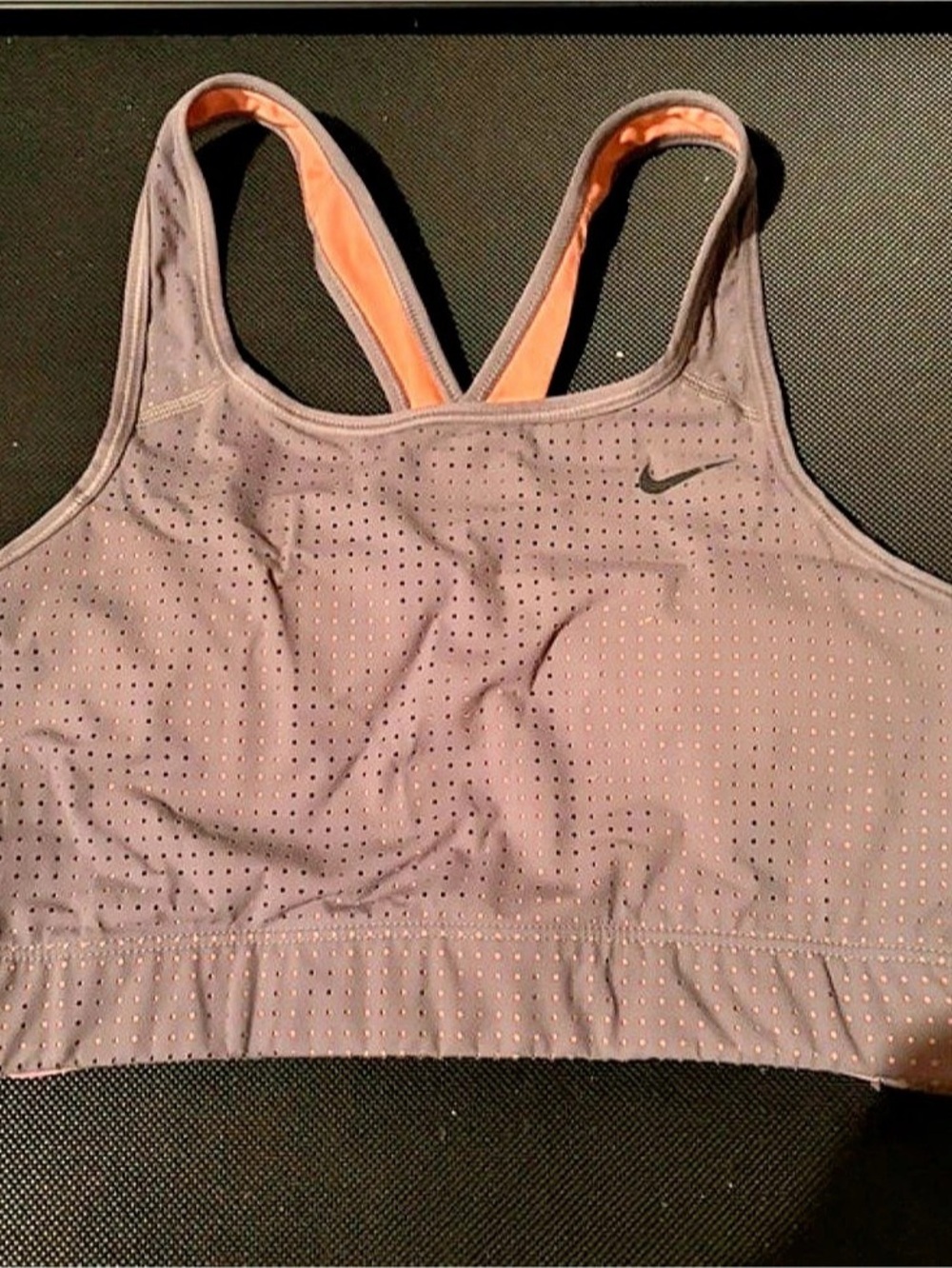 Nike Women's Sports Bra in Gray & Pink Like New